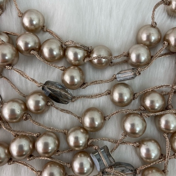 Gardenia Jewelry Statement Necklace New - Picture 3 of 6